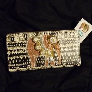 NWT sakroots One World Elephant Wallet
